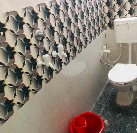 اتاق کلاسیک سه تخته, Oyo The Bliss Guest House & Restaurant