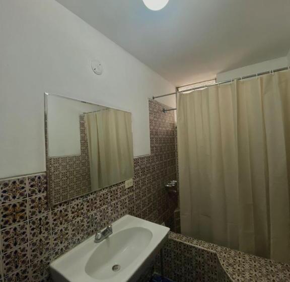 اتاق استاندارد, Residencia Monterrico