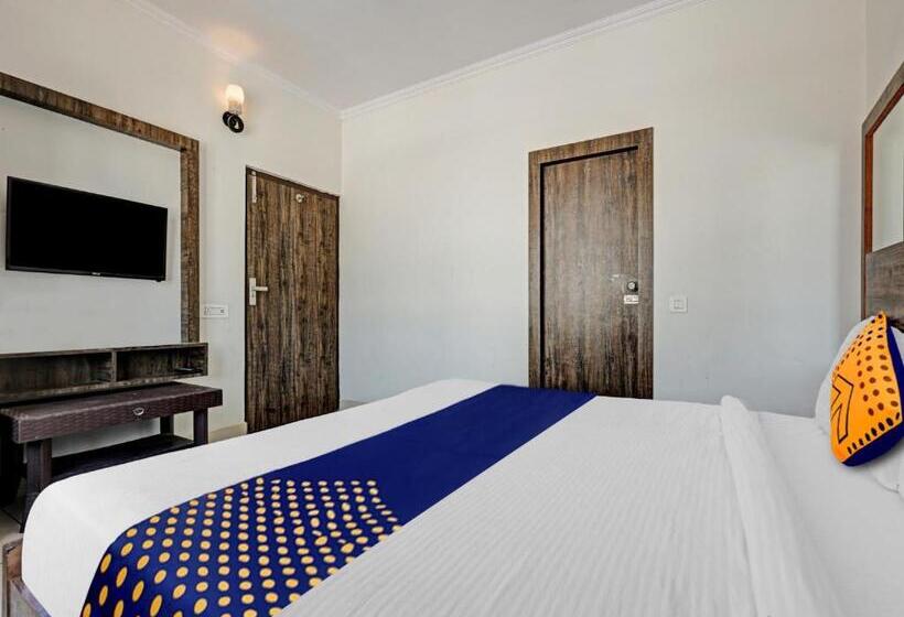 标准间, Spot On 81139 Hotel Pearl Inn
