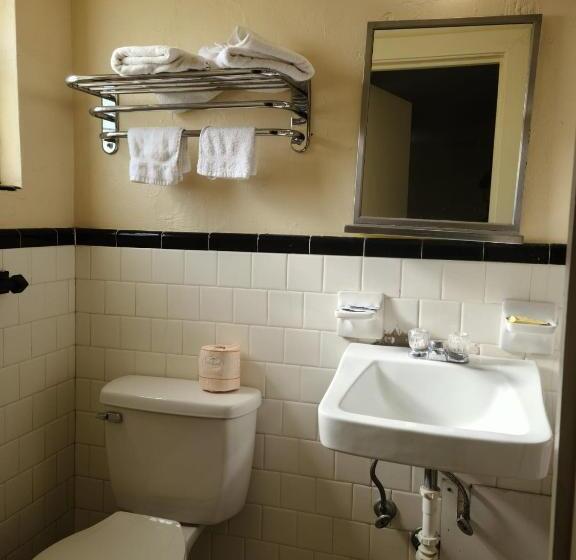 اتاق استاندارد یک نفره, Etown Motel
