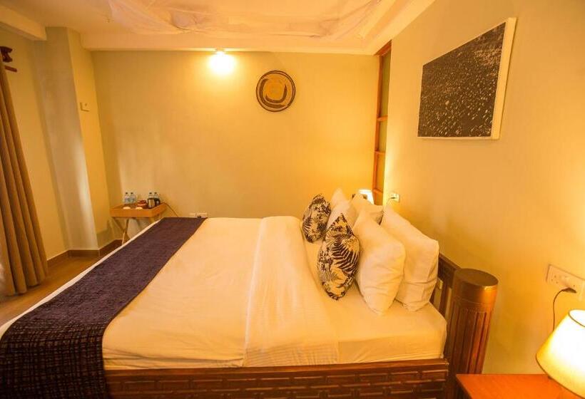 اتاق استاندارد یک نفره, Amani Safari Lodge And Restaurant