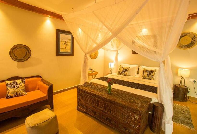 سوییت لوکس, Amani Safari Lodge And Restaurant