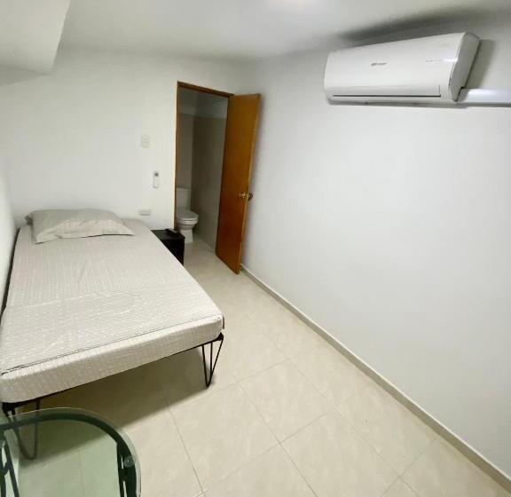 اتاق استاندارد یک نفره, La Casona 42