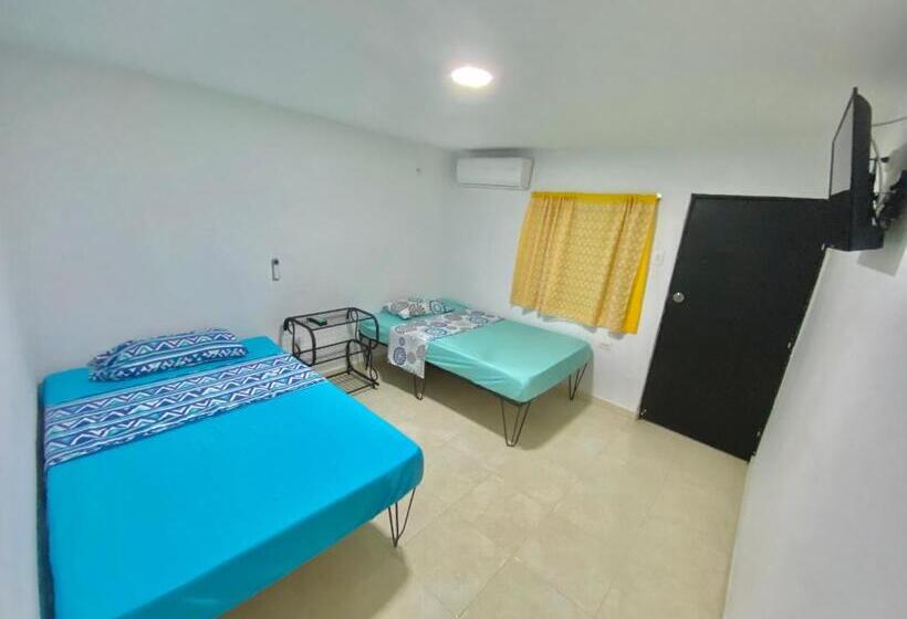 اتاق استاندارد چهار تخته, La Casona 42