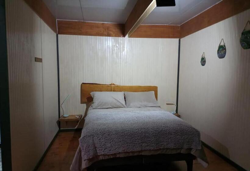 디럭스 룸, Hostal La Minga