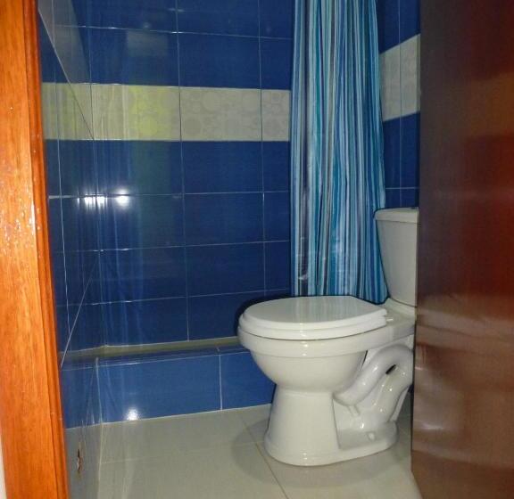 חדר סטנדרט לשלושה, Humberto Guest House
