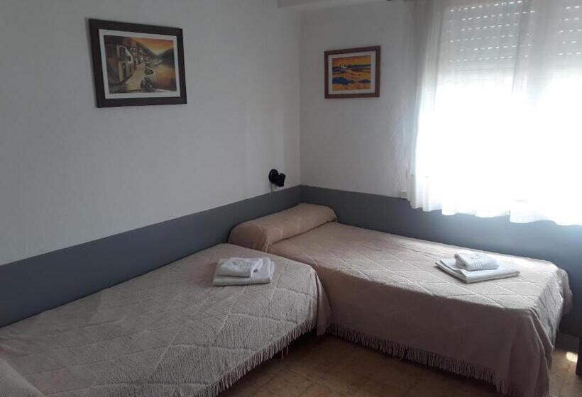 חדר סטנדרט יחיד, Arenas Y Apartamentos