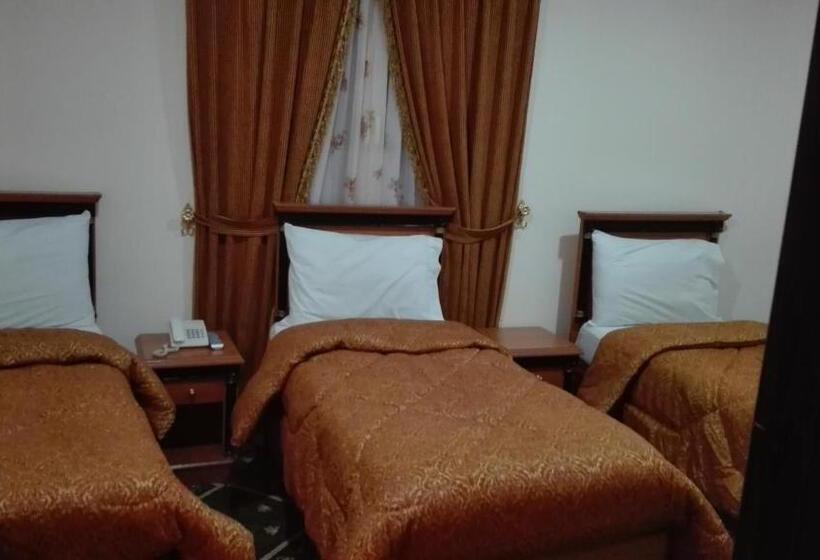 Economy Triple Room, Rawdat Alkhalil