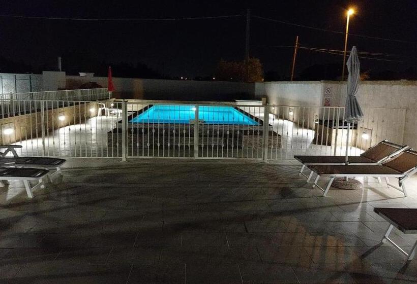 Дом 1 Спальня, Villa Silvia Luxury Residence