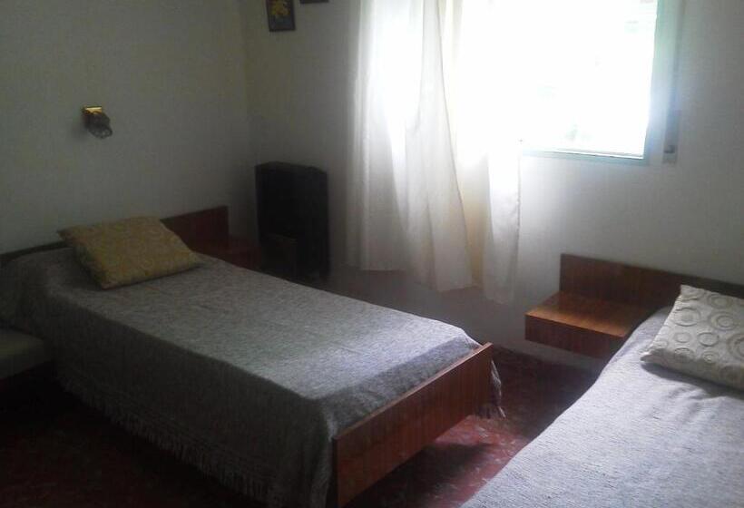 스탠다드 트리플 룸, La Casa De Ramatis