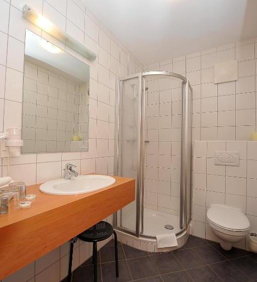 Номер Стандарт Трехместный, Wellness Pension Waldhof