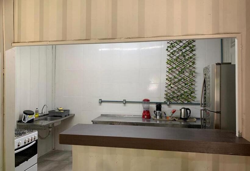Дом 1 Спальня, Floripa Camping E Hostel