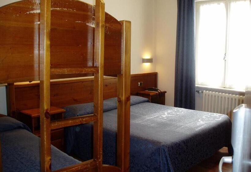 클래식 4인 룸, Albergo Delle Alpi