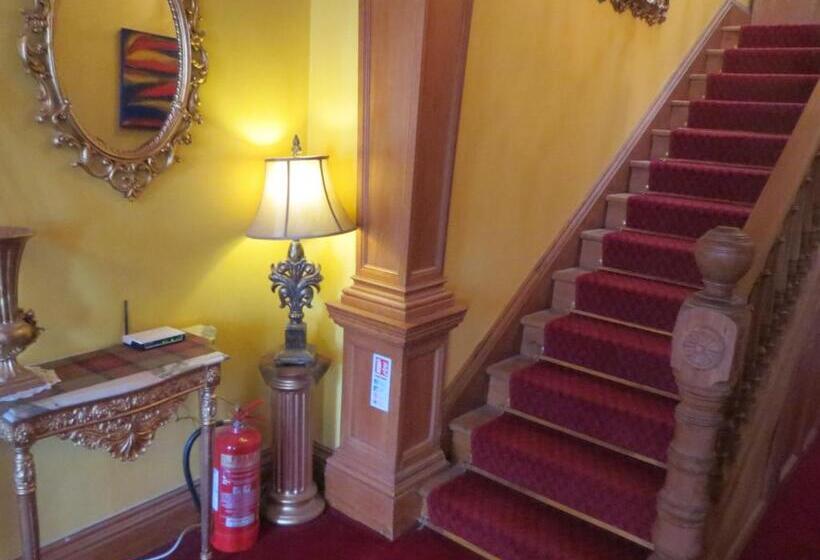 Номер Стандарт, Bank Guest House