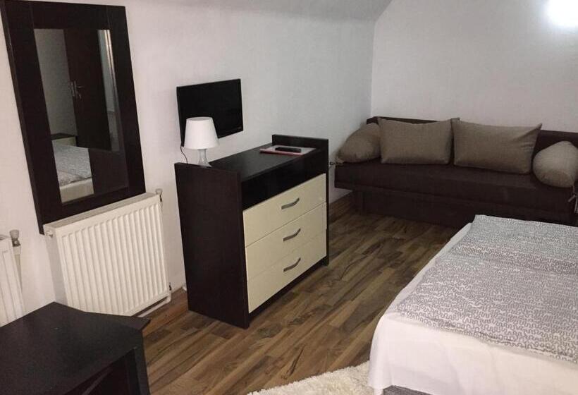 Номер Стандарт Трехместный, Vila Giulia