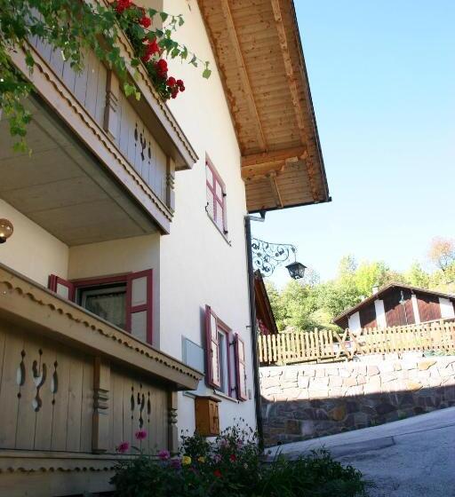 Apartamento 2 Dormitórios, Villa Mirabell
