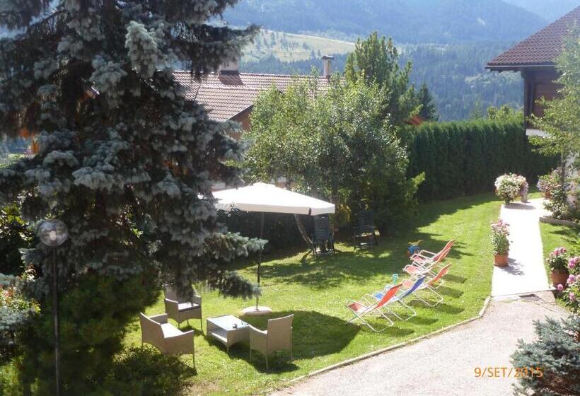 Apartamento 2 Dormitórios, Villa Mirabell