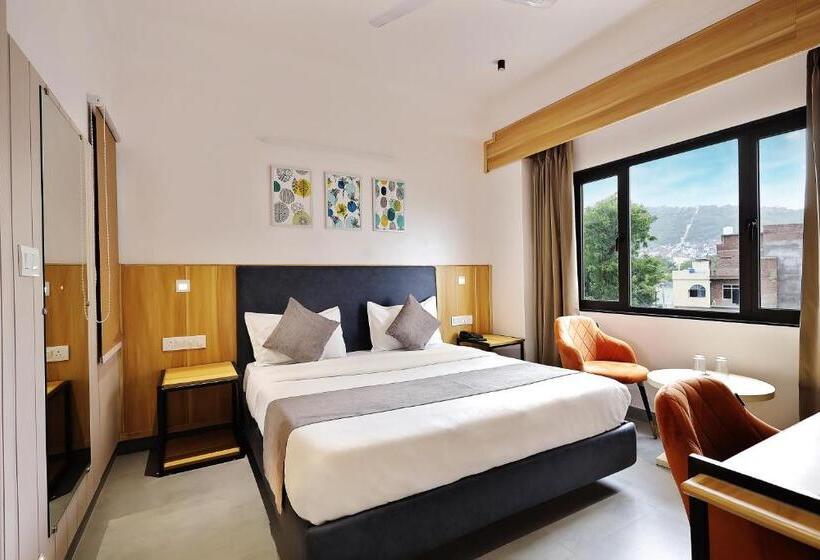豪华房间, Sparkle Inn