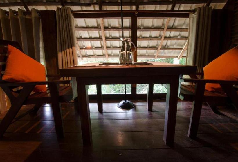 Номер Стандарт Вид на Реку, Ella Jungle Resort