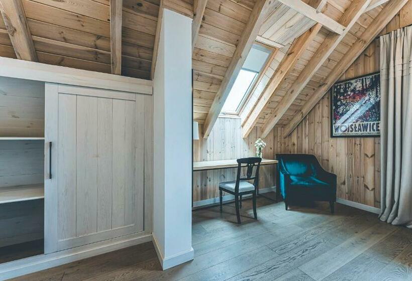 Номер Стандарт, Lubinowe Wzgórze