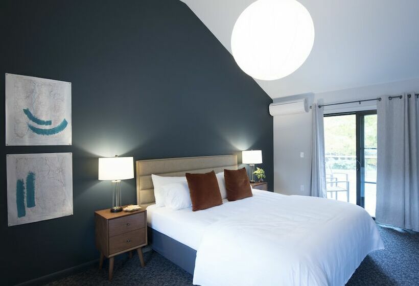 マウンテンビューデラックスルーム, Rest   A Modern Motel