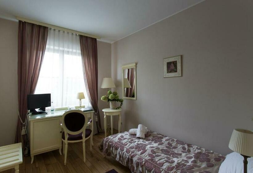 Номер Стандарт Индивидуальный, Villa Estera   Hotel & Restauracja