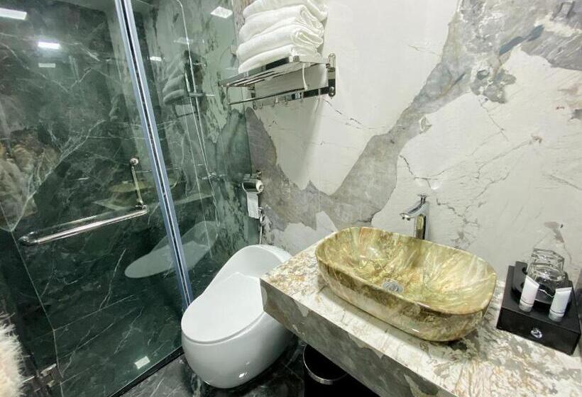 اتاق خانوادگی, Bao Ngoc Hotel Pháp Vân