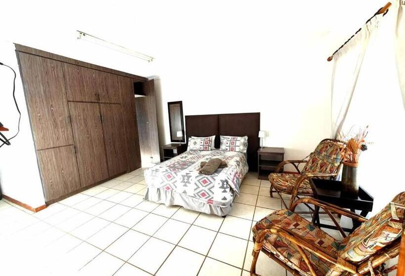 اتاق استاندارد, Robs Place