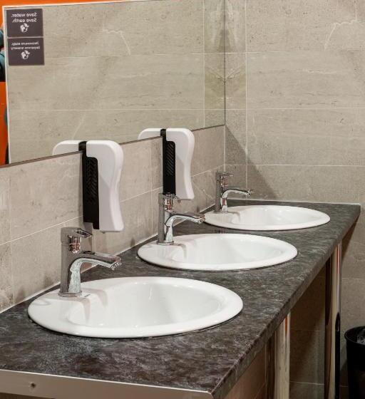 تختخواب در اتاق مشترک, People Hostel & Coworking