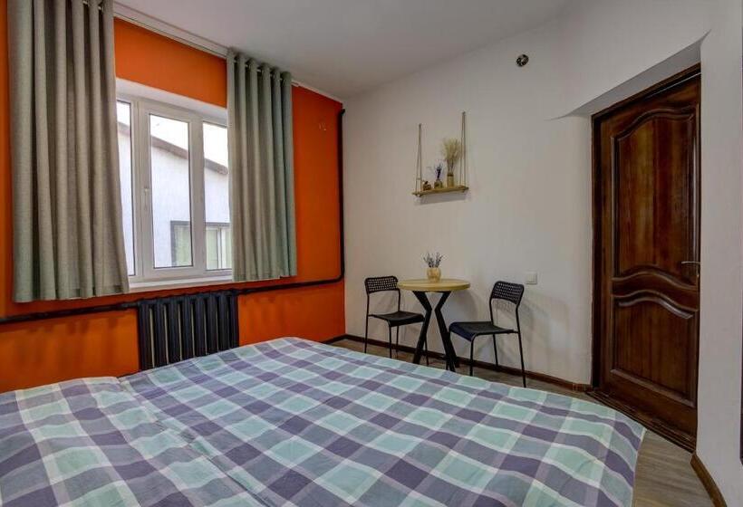 اتاق استاندارد, People Hostel & Coworking