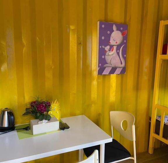 اتاق استاندارد سه نفره, แอนฟาร์มรีสอร์ทแอนด์คาเฟ่ลำปาง