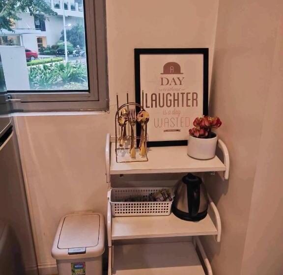 اتاق خانوادگی, My Space At Azure Urban Resort Residences