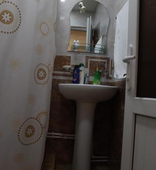 Номер Стандарт Трехместный, Selina Guest House