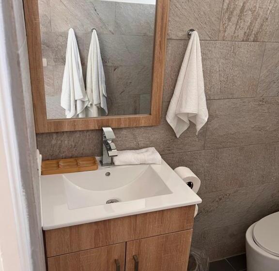 Номер Стандарт с Террасой, Emy House