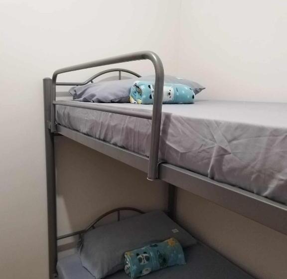 آپارتمان 2 خوابه, Metro Home Staycation