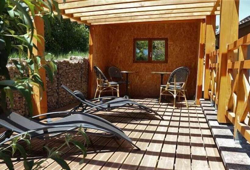 Номер Стандарт, Domaine Les Gendalis
