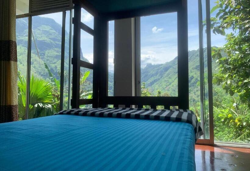 מיטה בחדר משותף, Paradise View Hostel