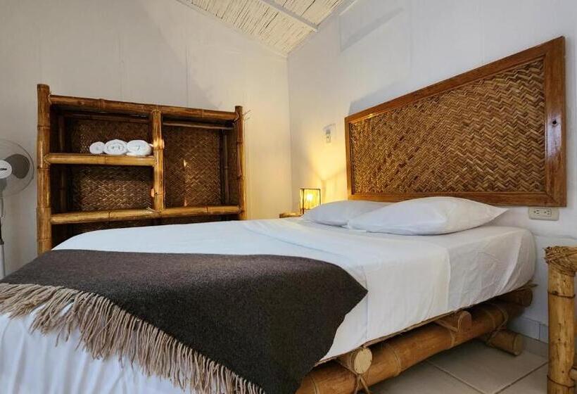 חדר סטנדרט, Kinti Guest House