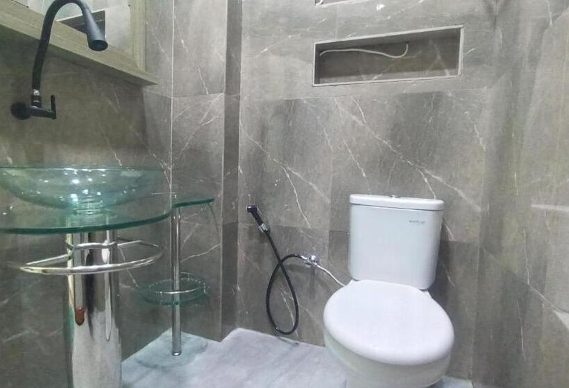 Номер Deluxe, Shiva Home Syariah Redpartner Near Alun Alun Tegal