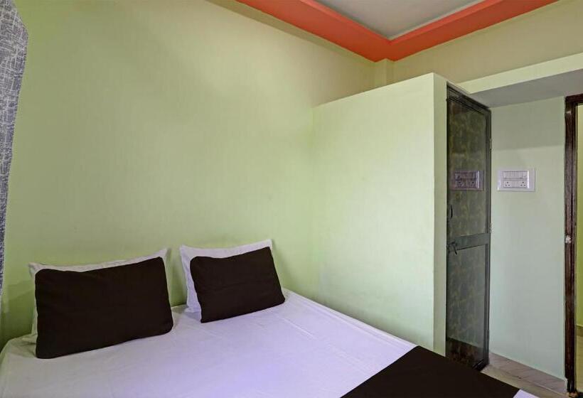 Трехместный Номер Классика, Spot On Hotel Leo Star