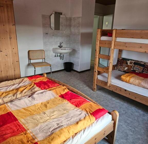 Семейный Номер Совместный Санузел, Naturfreundehaus