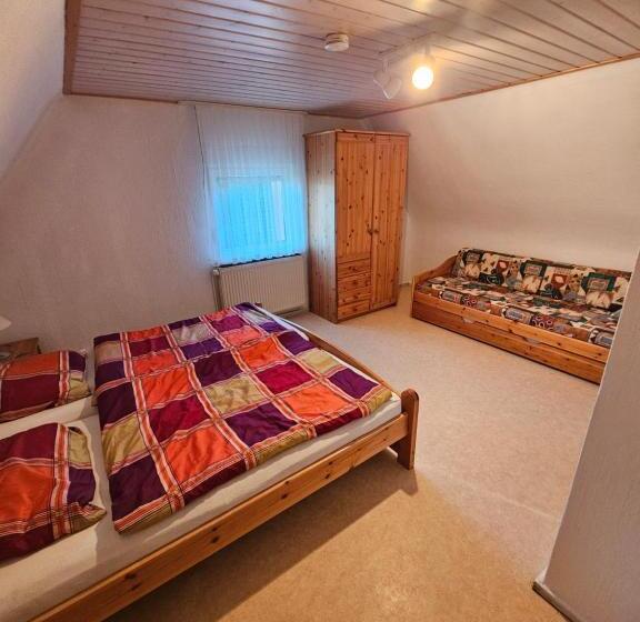 Семейный Номер, Naturfreundehaus