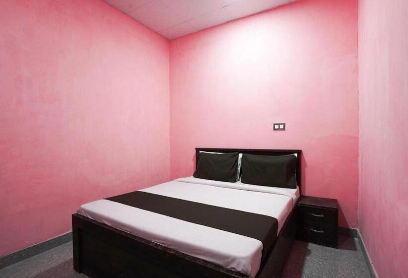 اتاق کلاسیک سه تخته, Shree Ram Hotel & Restaurant
