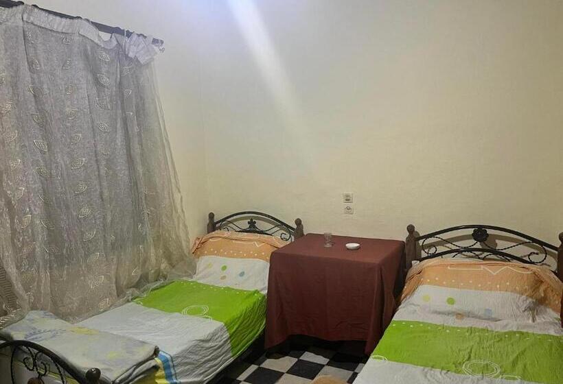 اتاق اکونومی, Hôtel Du Parc