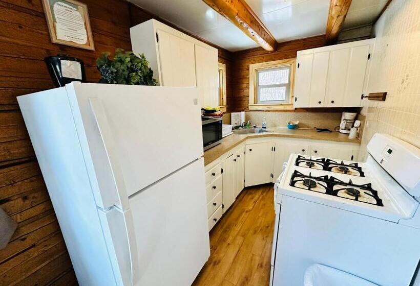 Family Suite, Ute Bluff Lodge, Cabins And Rv Park
