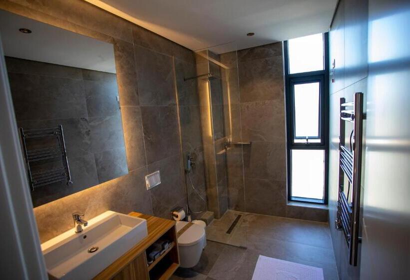 اتاق استاندارد با چشم‌انداز استخر, Resort Zdrava