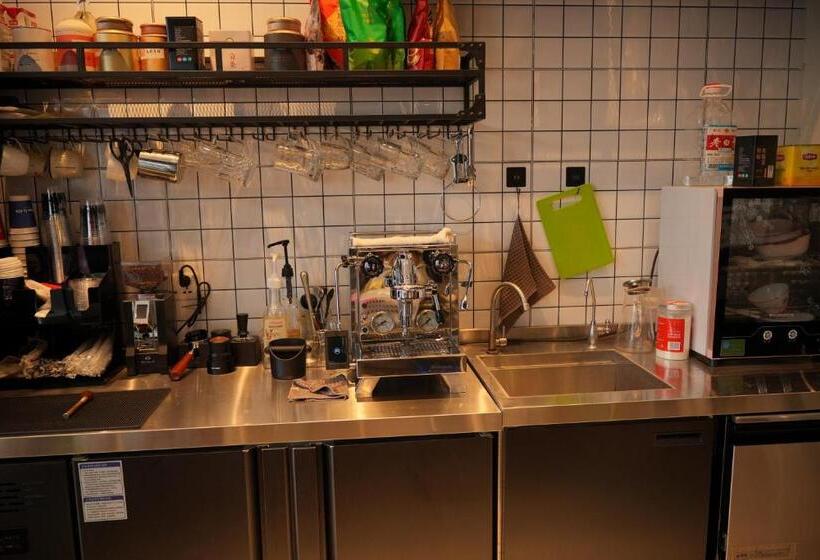 Cama em Quarto Compartilhado, 不负韶华青年旅馆 Youth Hostel