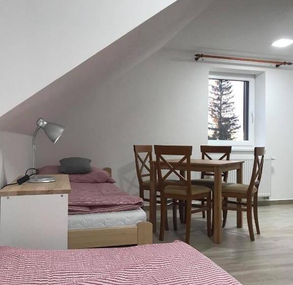 Студия Стандарт, Apartmány V Chalupě Nad Modravou