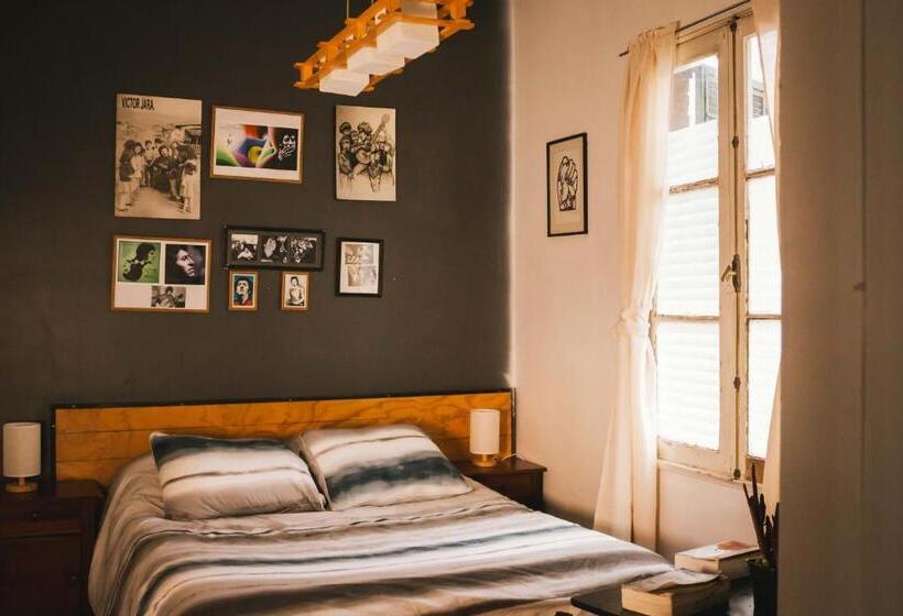 اتاق استاندارد, Hostal Salvador