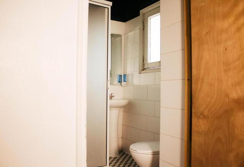 اتاق استاندارد, Hostal Salvador